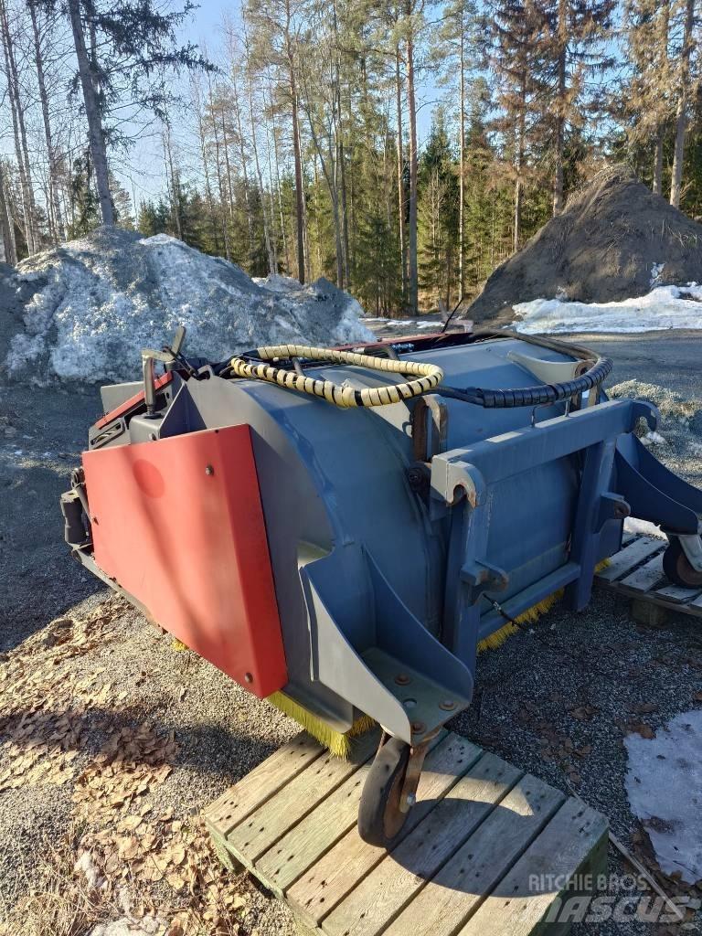 Lametal KH 1600 其他清扫车和扫雪车