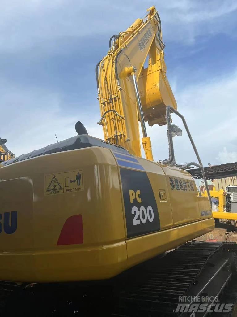 Komatsu PC 200-7L 履带挖掘机