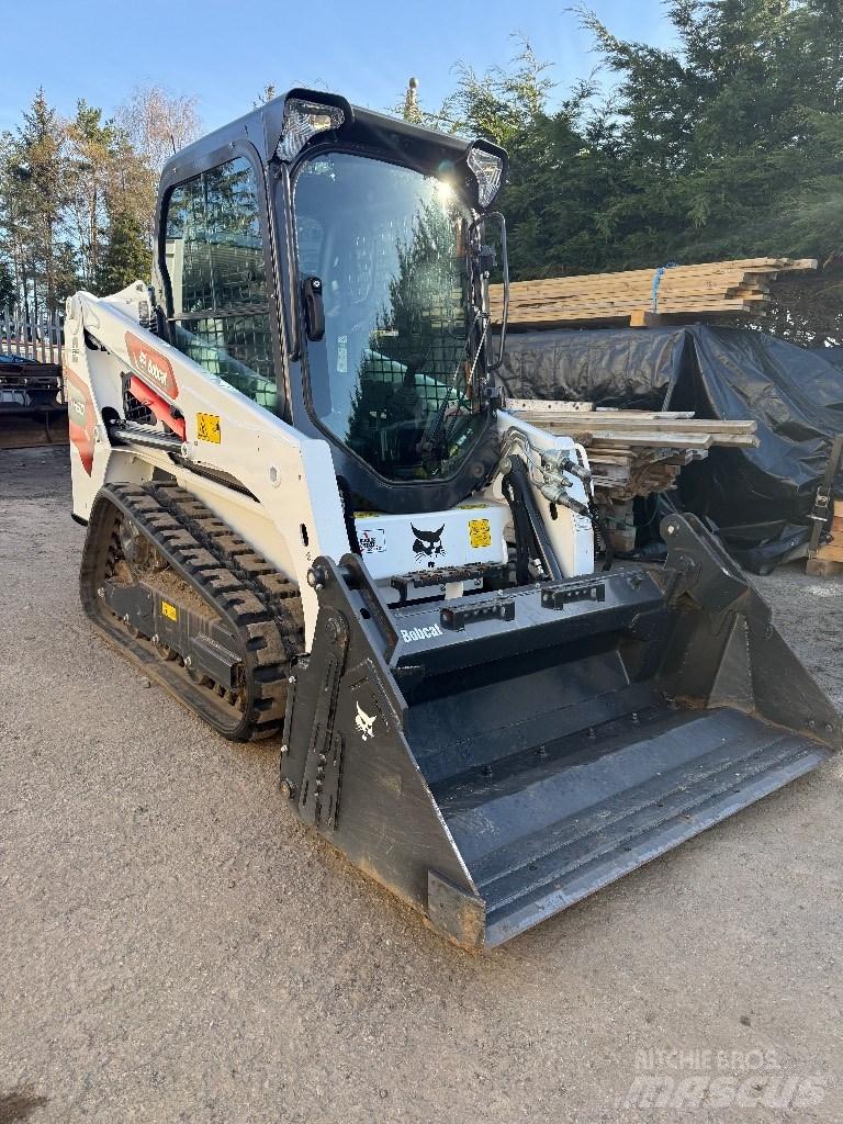 Bobcat T 450 滑移装载机