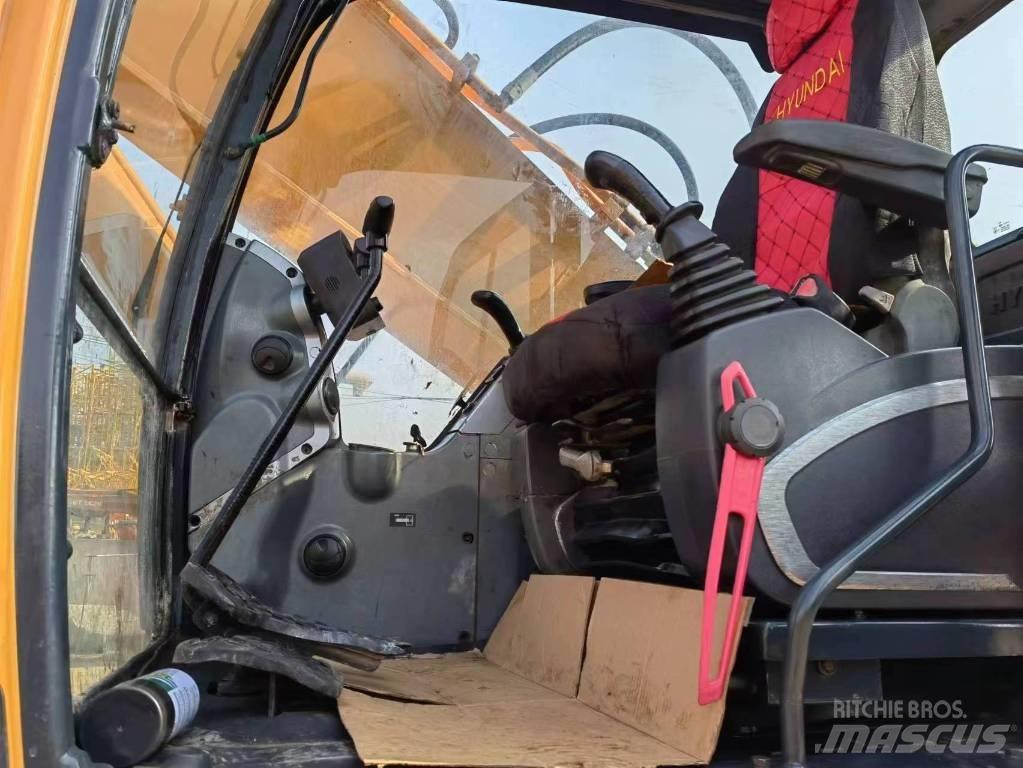 Hyundai 30 L-9 A 履带挖掘机