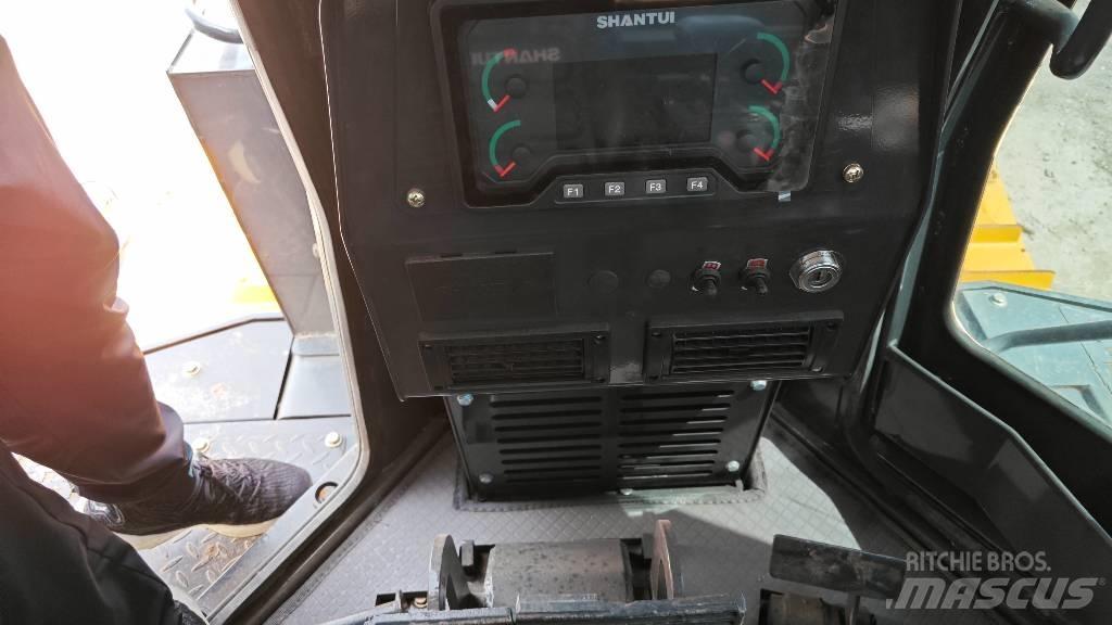 Shantui SD 22 履带式推土机
