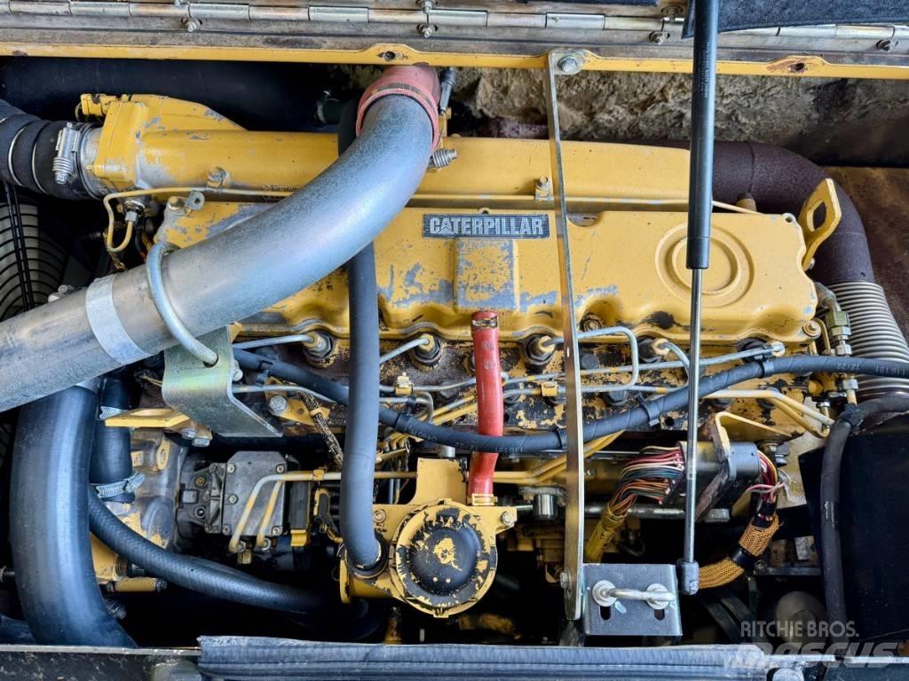 CAT M 316 C 轮式挖掘机
