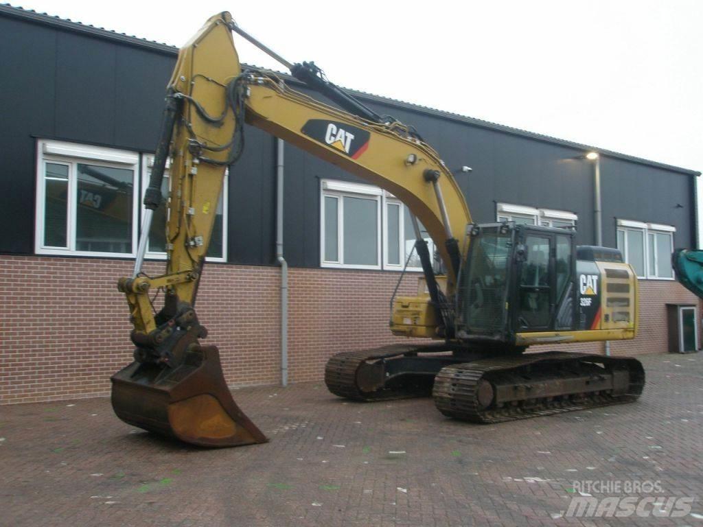 CAT 326FL 履带挖掘机