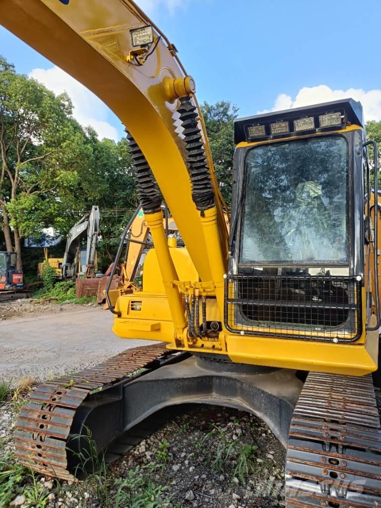 Komatsu PC 130-7 履带挖掘机