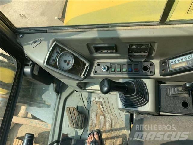 Hyundai R80-7 履带挖掘机