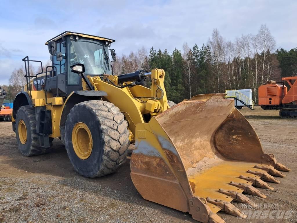 CAT 966M XE 轮式装载机