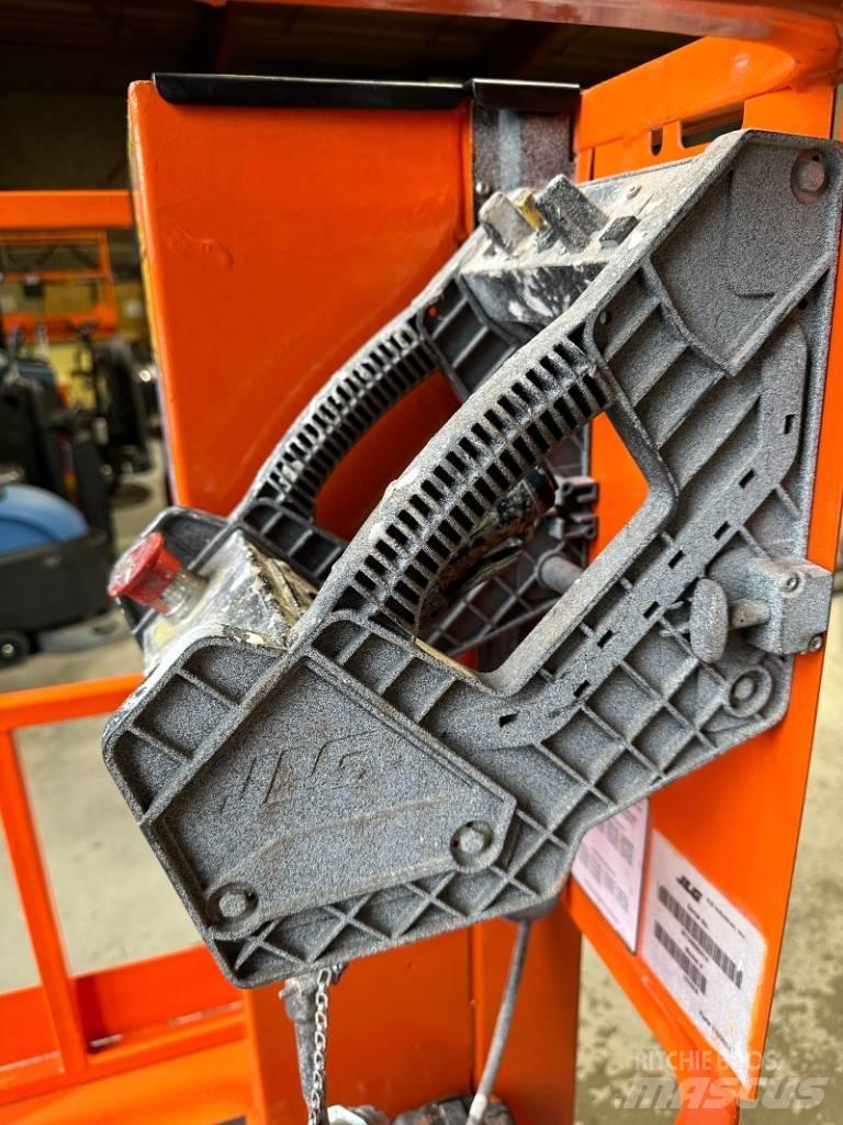 JLG 1230 ES 剪叉式升降机