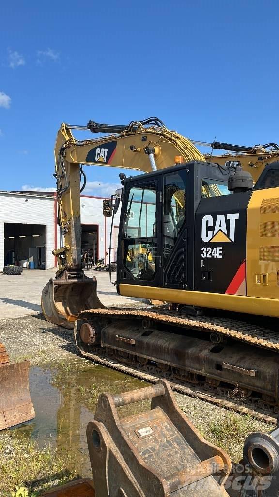 CAT 324 E 履带挖掘机