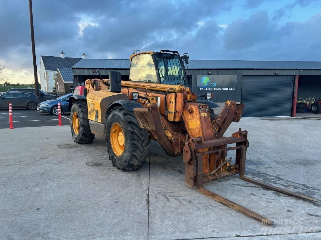 JCB 537-135 伸缩臂叉装车|叉装车
