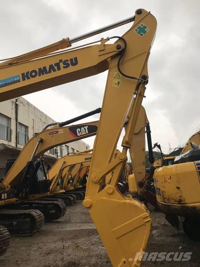 Komatsu pc200-7 履带挖掘机