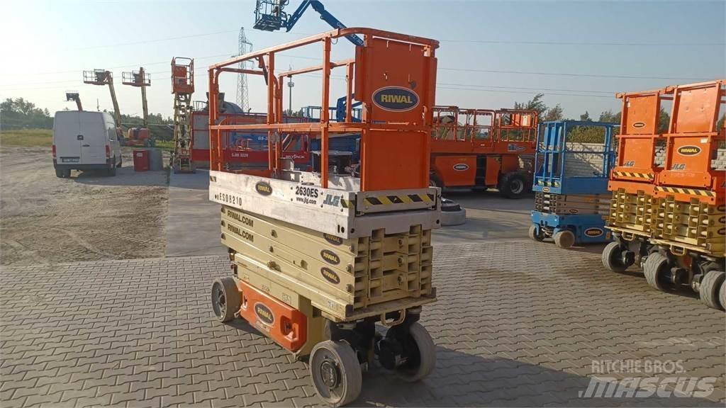 JLG 2630ES 剪叉式升降机