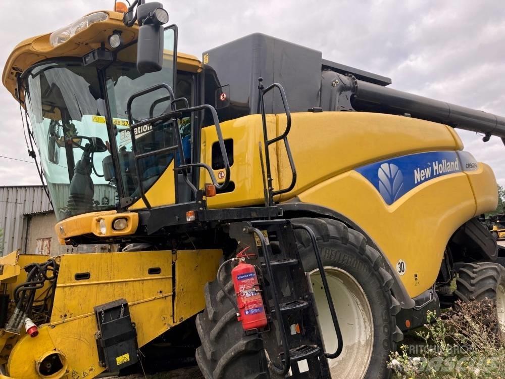 New Holland CR 9080 联合收割机