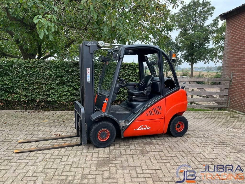 Linde H25T 天然气叉车