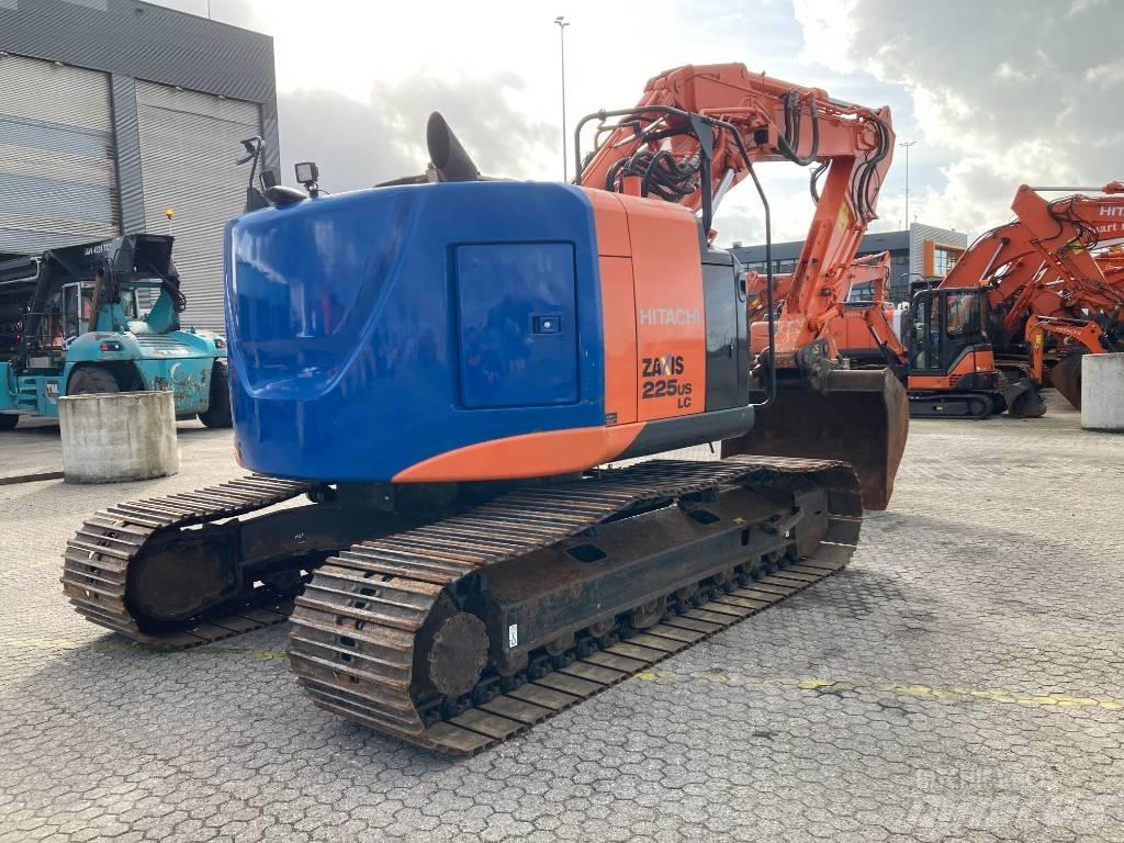Hitachi ZX225USLC-5B 履带挖掘机
