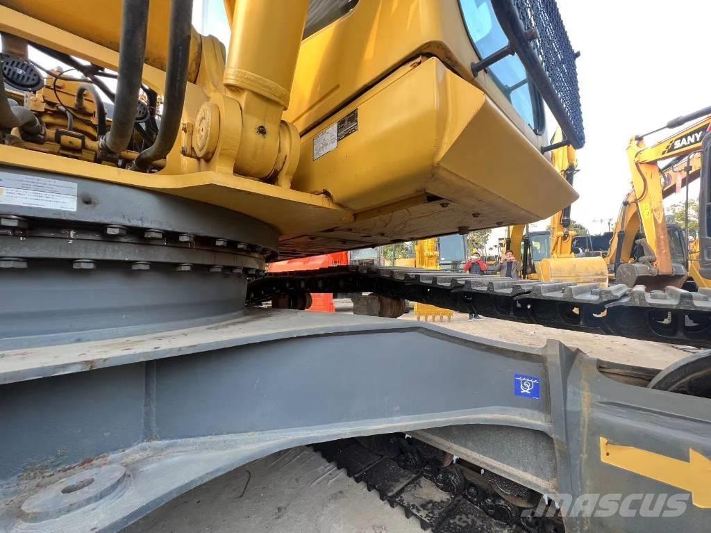Komatsu PC 360-7 履带挖掘机