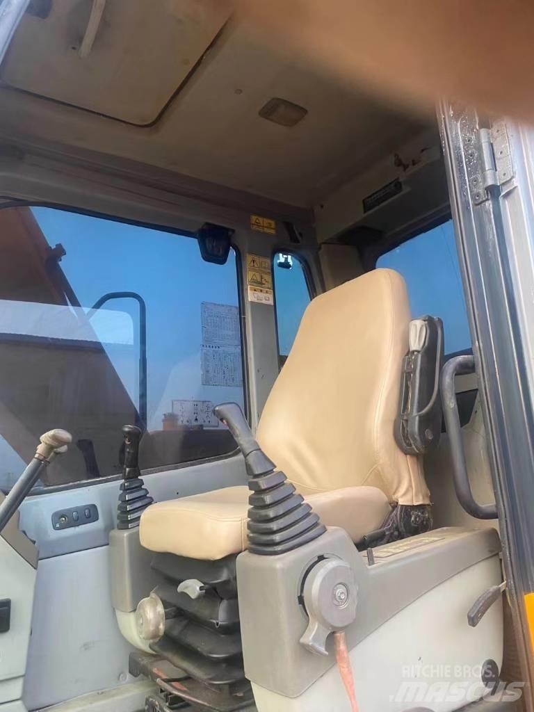 Hyundai R110VS 履带挖掘机