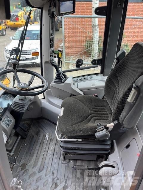 Volvo L45H 轮式装载机