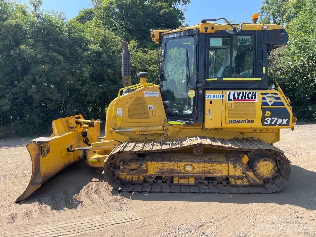 Komatsu D 37 PX-24 履带式推土机