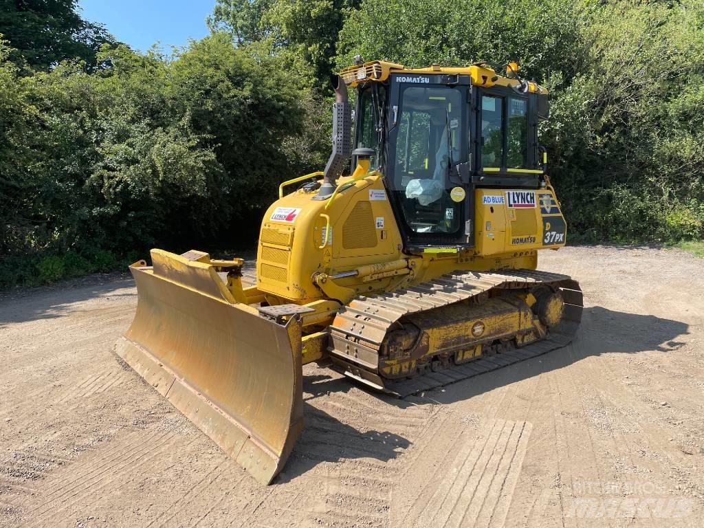 Komatsu D 37 PX-24 履带式推土机
