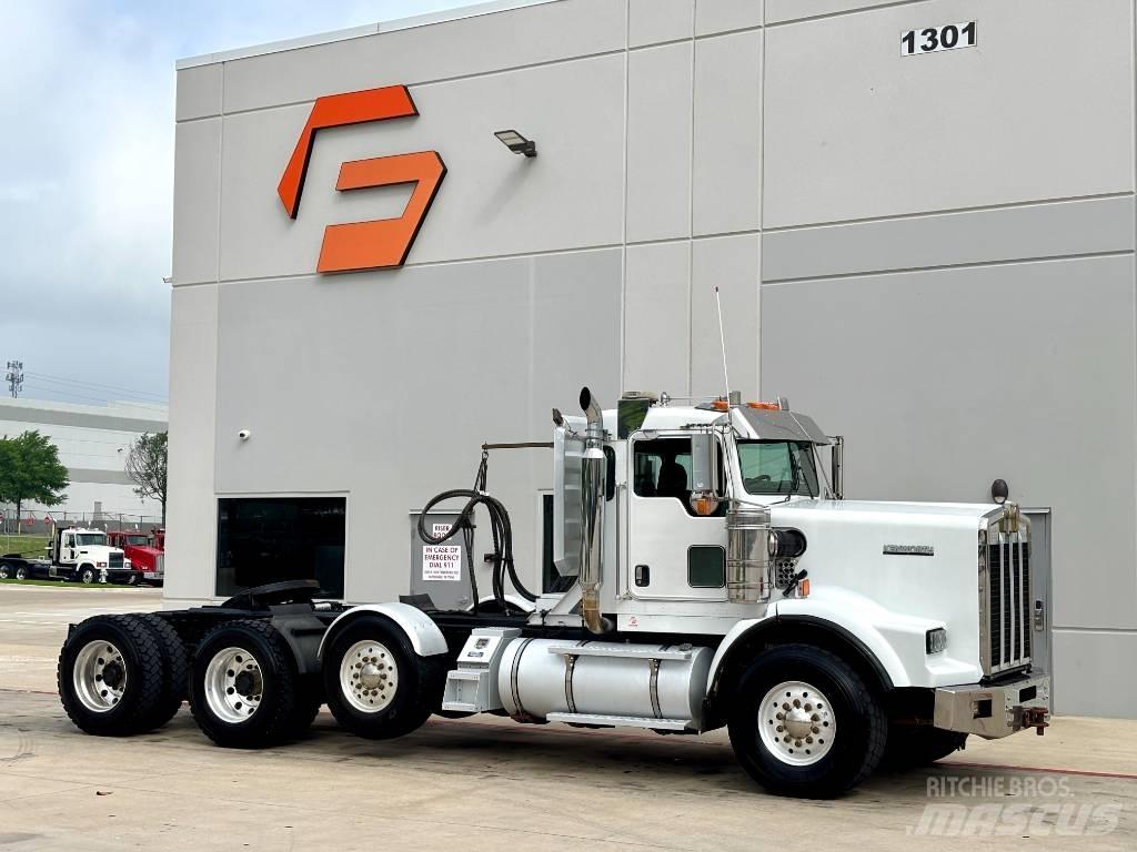 Kenworth T 800 牵引车