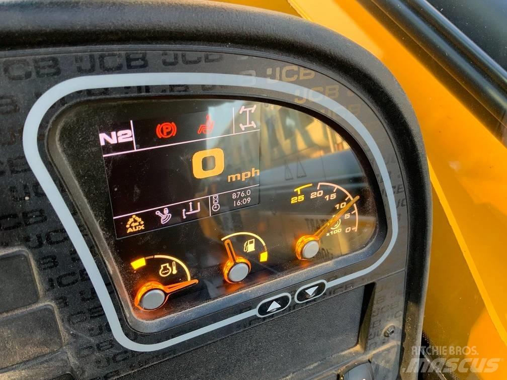 JCB 540V140 伸缩臂叉装车|叉装车
