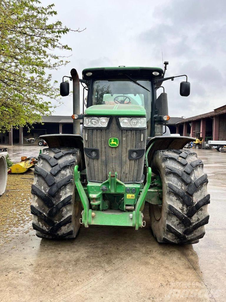 John Deere 7230 R 拖拉机/农用车