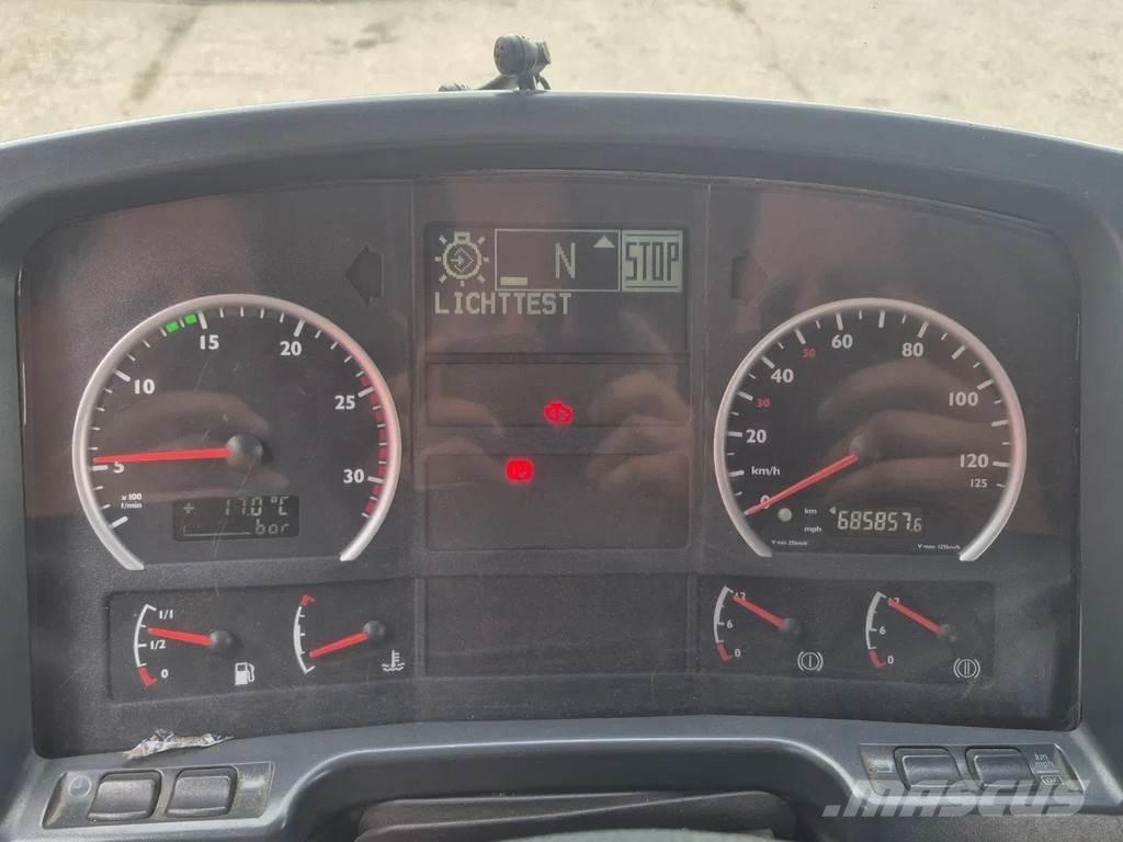 MAN 26 430 工程吊钩车