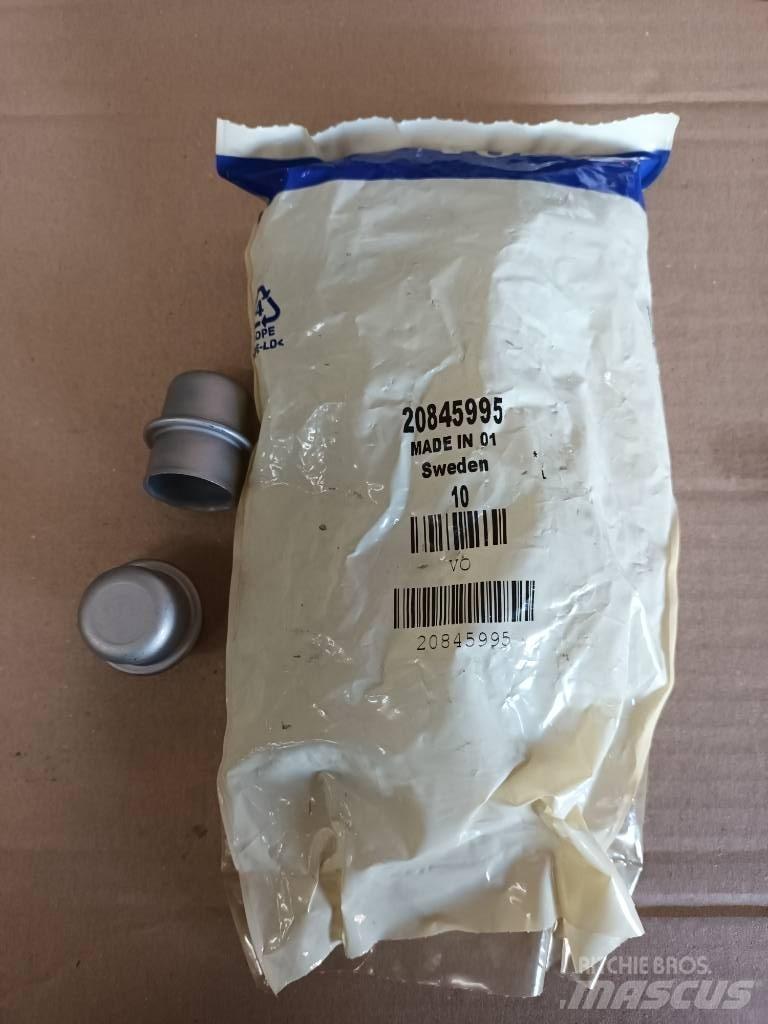 Volvo PLUG 20845995 发动机