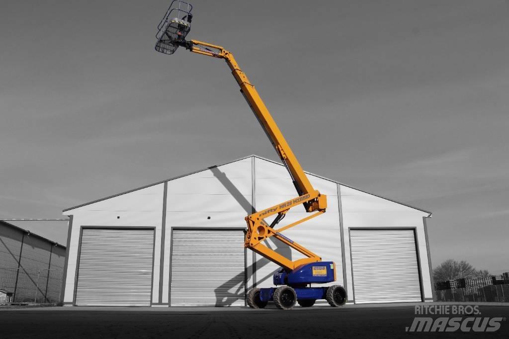 Niftylift HR28 Hy4x4 曲臂高空工作平台