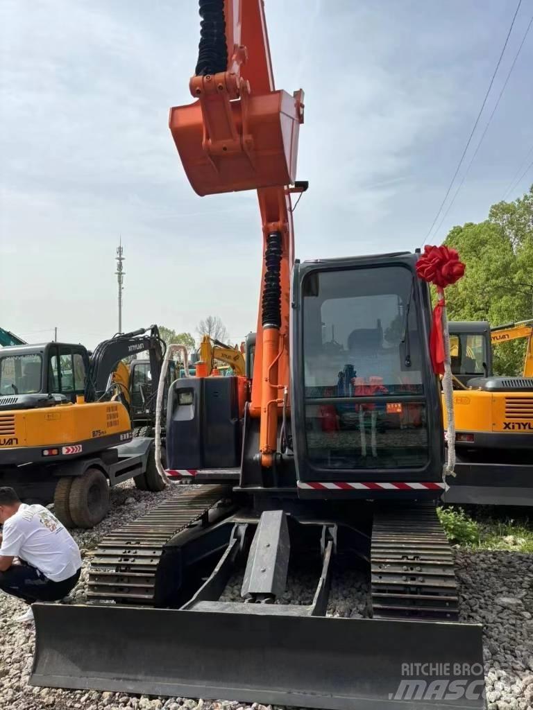 Hitachi ZX 70 履带挖掘机