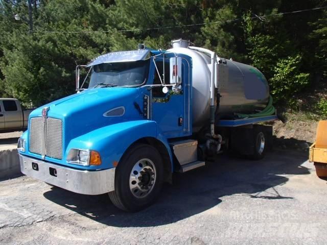 Kenworth T 300 组合/真空油槽车