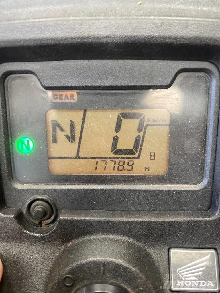 Honda TRX420FM1 沙滩车