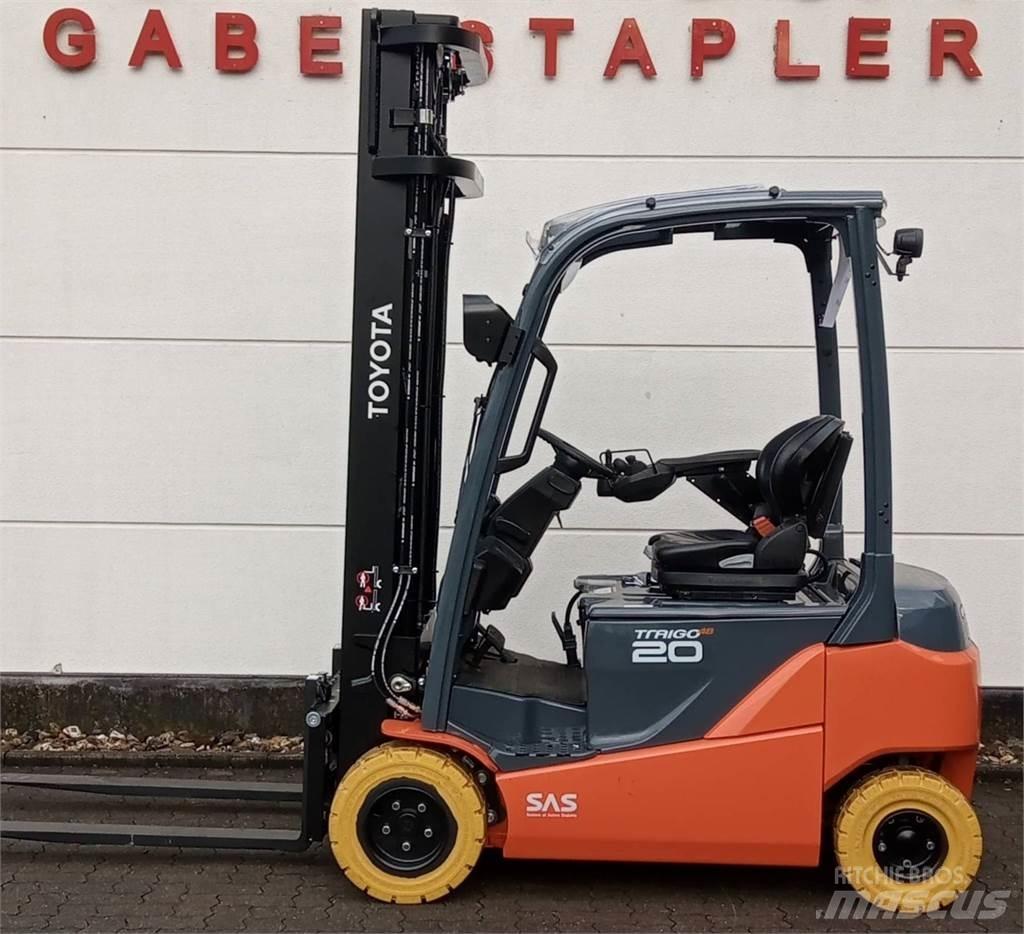 Toyota 8FBMK20T 电动叉车