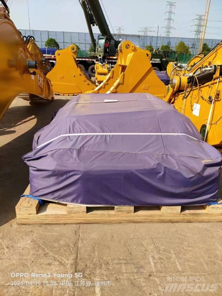 CAT 395 履带挖掘机