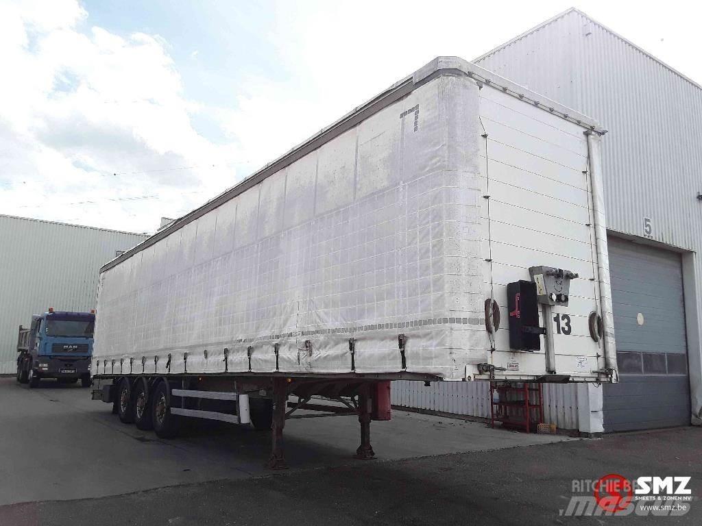 Samro Oplegger 侧帘半挂车
