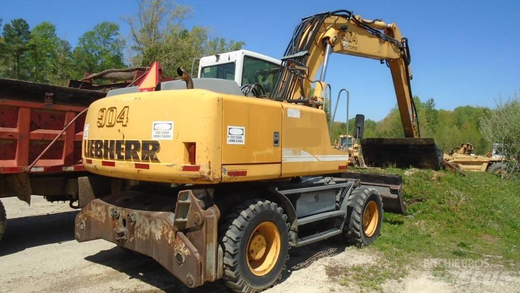 Liebherr A 904 C 轮式挖掘机
