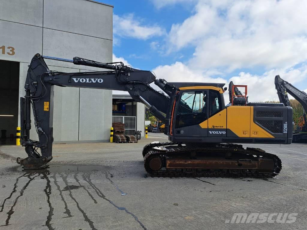 Volvo EC 250 ENL 履带挖掘机