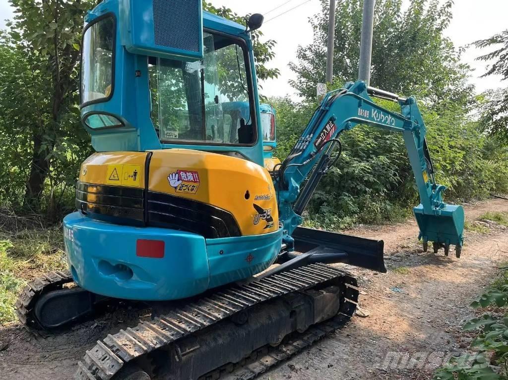 Kubota U35 小型挖掘机