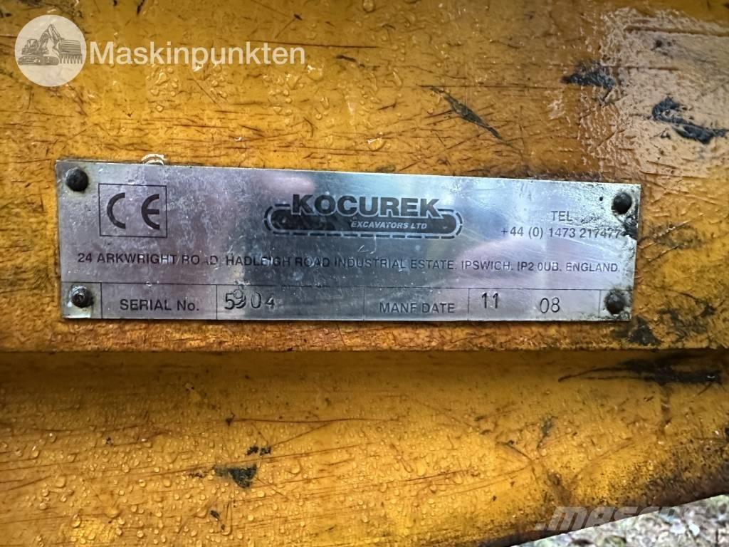 JCB JS 220 LC 履带挖掘机