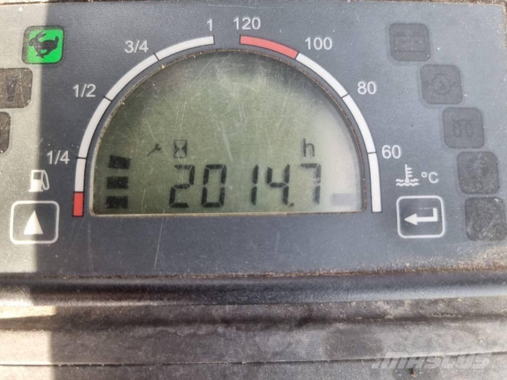 CAT 301.7 D 小型挖掘机