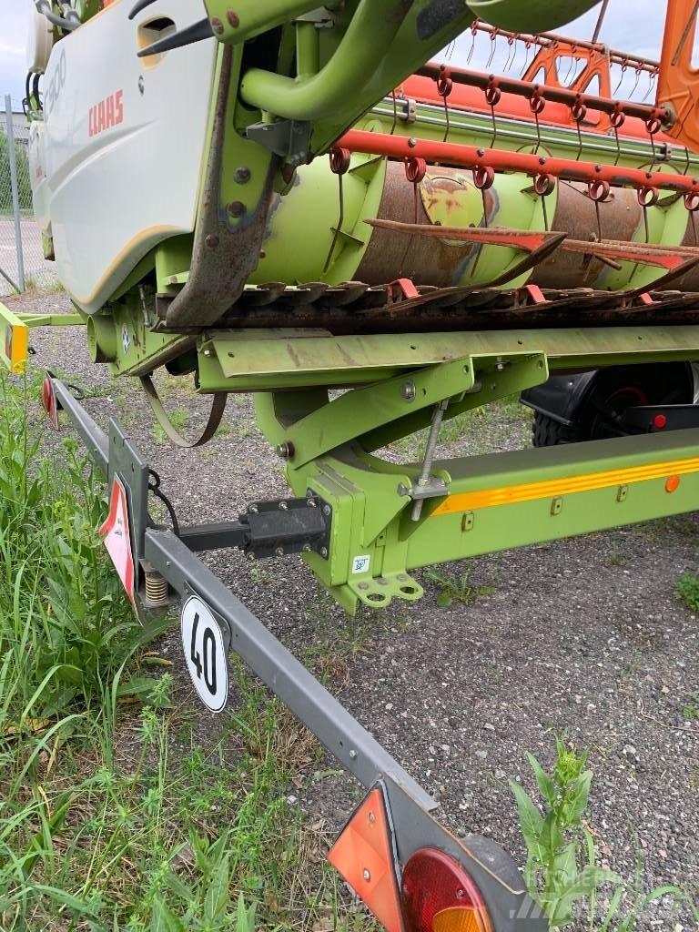 CLAAS C 900 联合收割机头