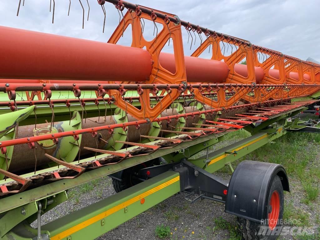 CLAAS C 900 联合收割机头