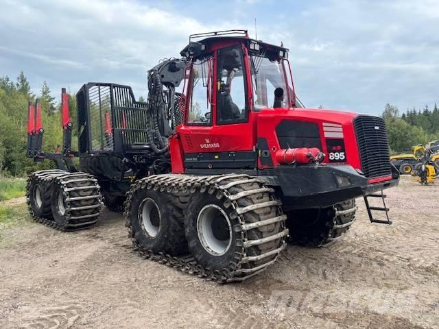 Komatsu 895 集运机