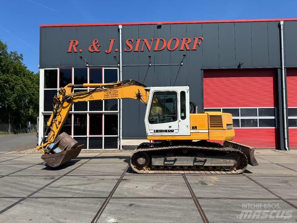 Liebherr R 312 履带挖掘机