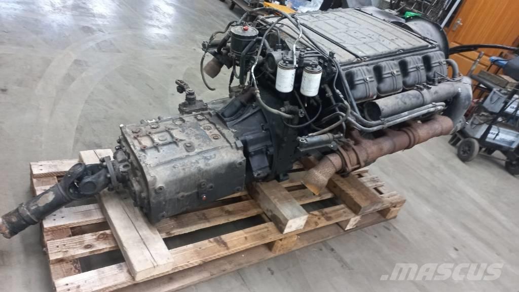 Deutz F8L413F 发动机