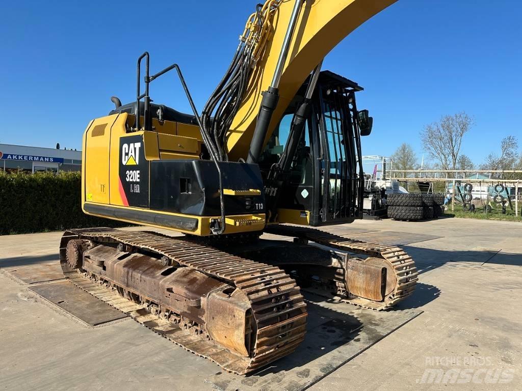 CAT 320 E 履带挖掘机