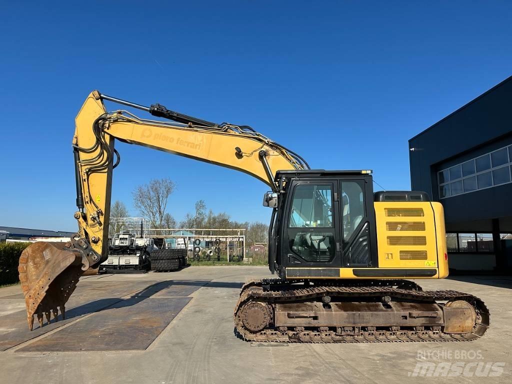 CAT 320 E 履带挖掘机