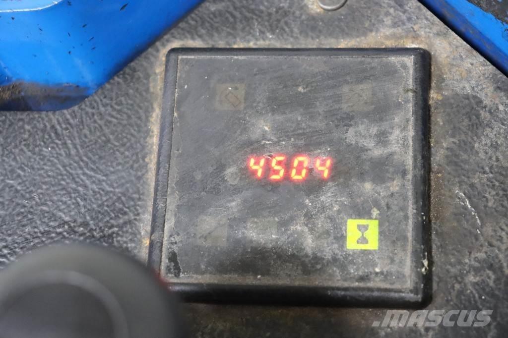 Toyota LSE200 低架装载机