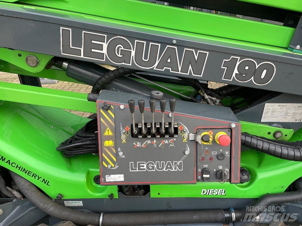 Avant Leguan 190 自走式伸缩臂升降机