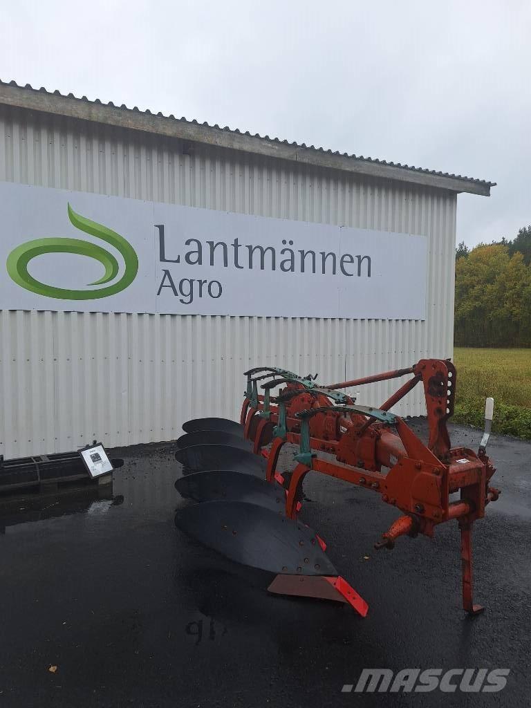 Kverneland W2 传统犁